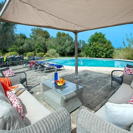 Tanquetes De Xanet By Vintage Travel Alcudia (Mallorca)